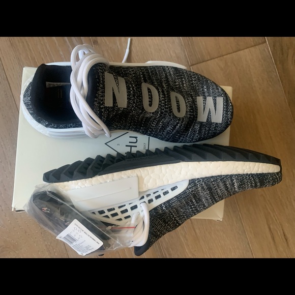 NWT Pharrell X NMD Human Race Trail Sz5. - Picture 6 of 16